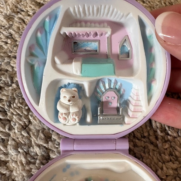 1992 Polly Pocket: Princess Polly’s Ice Kingdom - Picture 4 of 7